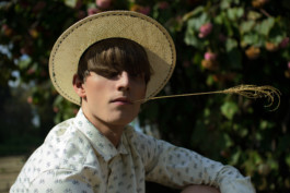 Picnic for Ten Magazine 02 | Simone Siel